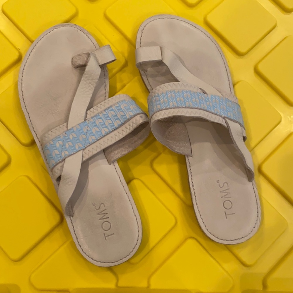 Toms leather sandals